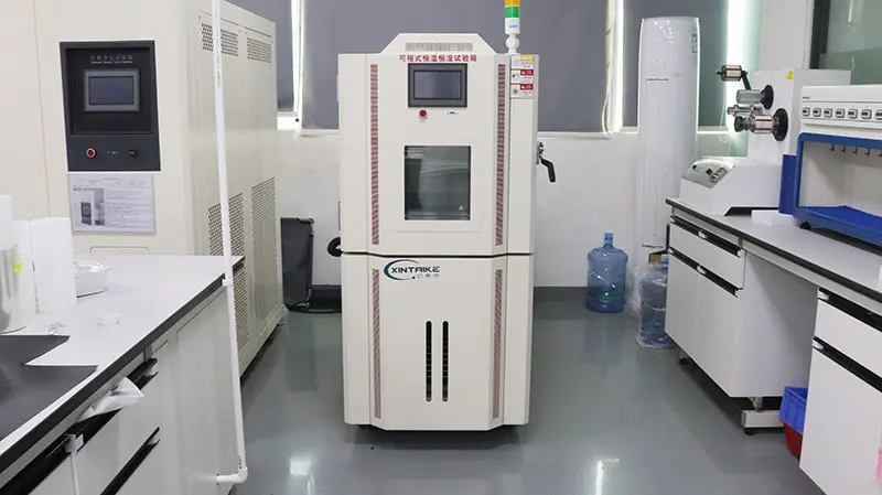 Constant temperature and humidity machine